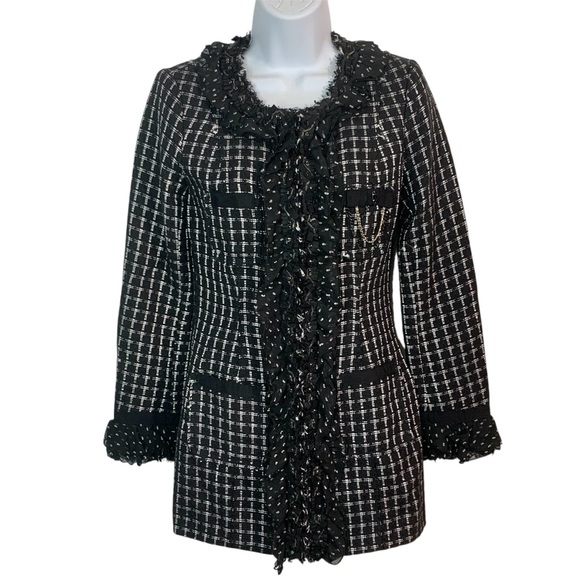 WHITE House BLACK Market Longline Ruffled & Bejeweled Blazer Sz 00 - Picture 1 of 13